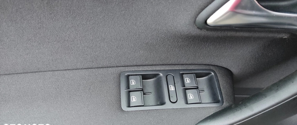 Volkswagen Polo cena 29999 przebieg: 30000, rok produkcji 2014 z Kruszwica małe 466